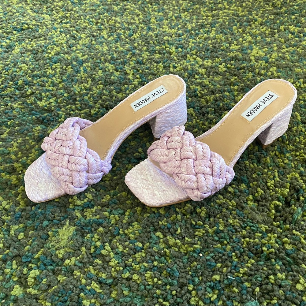 Steven Madden purple woven sandal